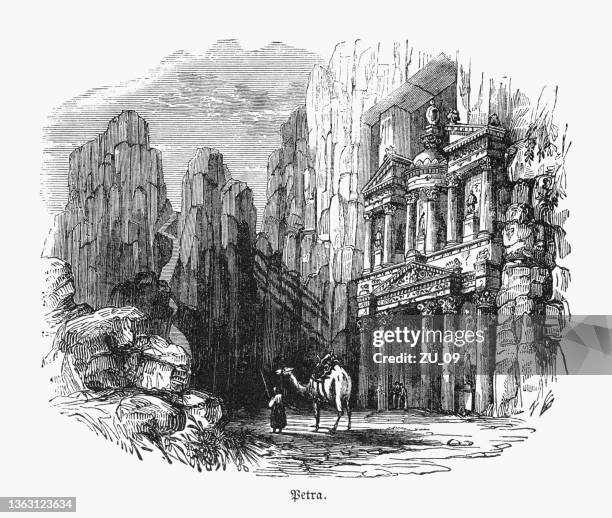 historische ansicht von al-khazneh, petra, jordanien, holzstich, veröffentlicht 1862 - jordan middle east stock-grafiken, -clipart, -cartoons und -symbole