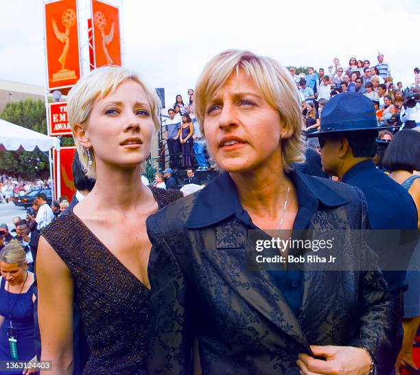 Ellen DeGeneres and Anne Heche arrive at the Emmy Awards Show, September 14, 1997 in Pasadena, California.