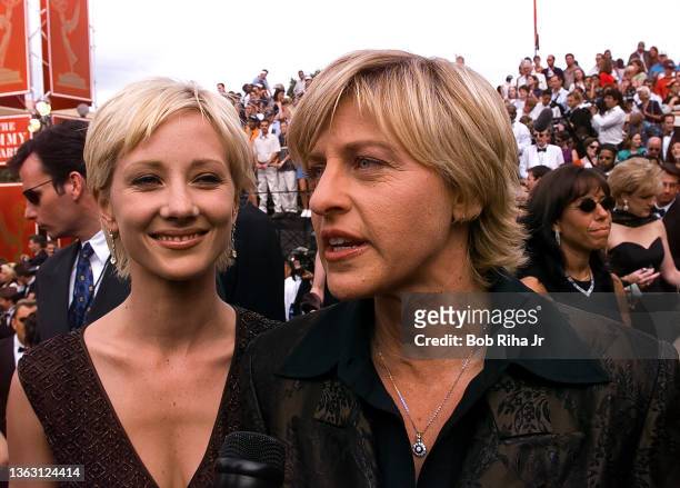 Ellen DeGeneres and Anne Heche arrive at the Emmy Awards Show, September 14, 1997 in Pasadena, California.