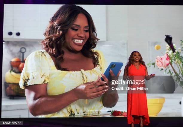 Actress, comedian, author, and television personality Sherri Shepherd speaks during a keynote address by Abbott Chairman of the Board and CEO Robert...