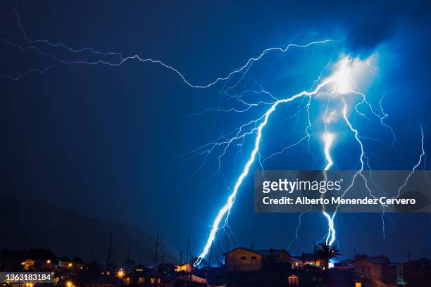 powerful lightning strike - alberto stock-fotos und bilder