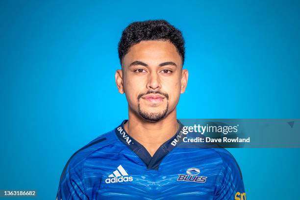 Stephen Perofeta poses during the Blues Super Rugby 2022 headshots session at Blues HQ on January 05, 2022 in Auckland, New Zealand.