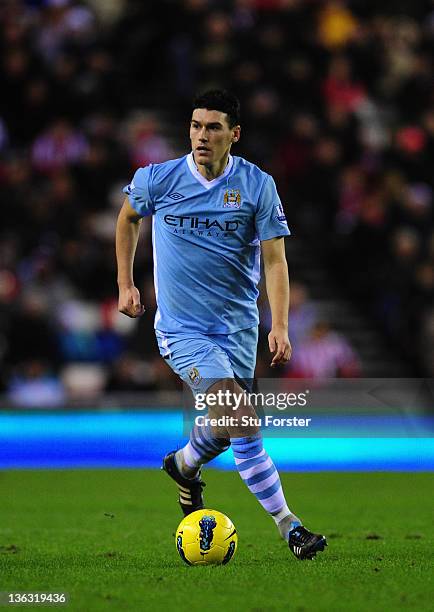 Man City player Gareth Barry in action during the Barclays Premier League match between Sunderland and Manchester City at Stadium of Light on January...