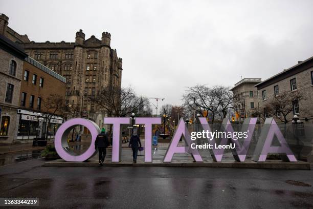 ottawa sign, ontario, canada - ottawa museum of history stock pictures, royalty-free photos & images