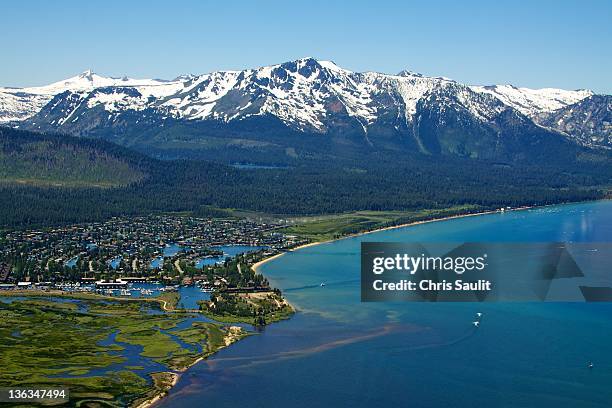 south lake tahoe - lake tahoe fotografías e imágenes de stock