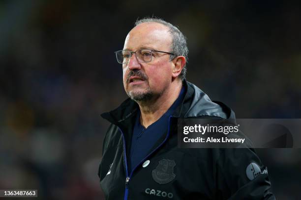 Rafael Benitez, Manager of Everton looks on during the Emirates FA Cup Third Round match between Hull City and Everton at MKM Stadium on January 08,...