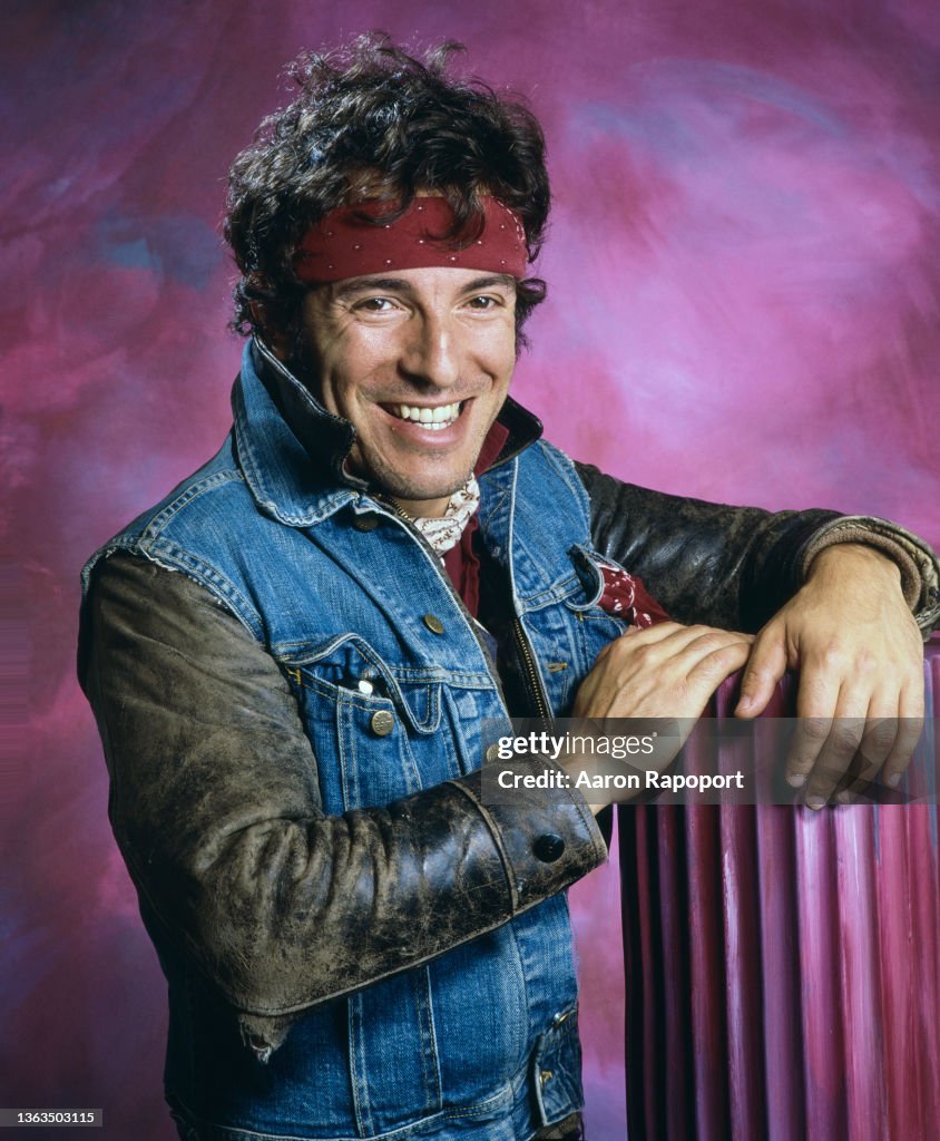 Bruce Springstein Actor Rock and roll legend Bruce Springsteen poses for a portrait in 1984 ...