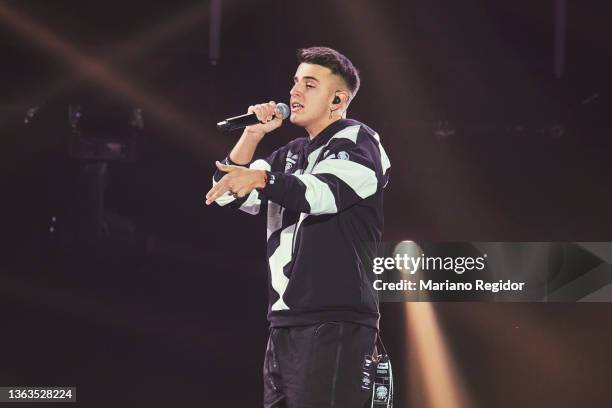 Spanish singer Adexe from Adexe & Nau performs on stage during 'Mas Fuertes que el Volcan' charity concert at Wizink Center on January 08, 2022 in...