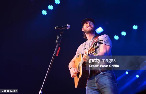 Singer Seth Riley Riley Green (Singer) Photos and Premium High Res Pictures - Getty Images