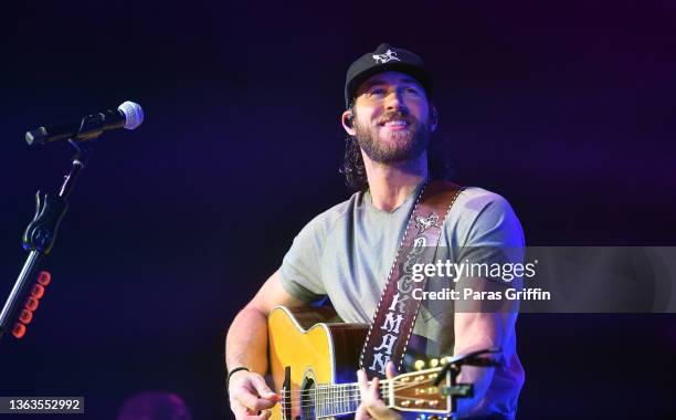 Singer Seth Riley Riley Green (Singer) Photos and Premium High Res Pictures - Getty Images