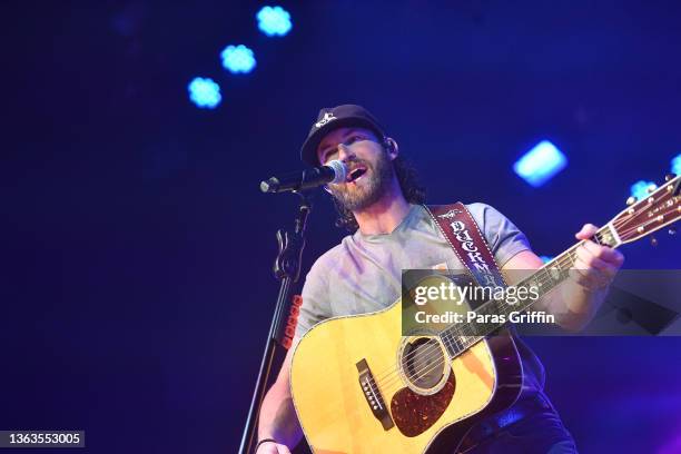 Singer Seth Riley Riley Green (Singer) Photos and Premium High Res Pictures - Getty Images