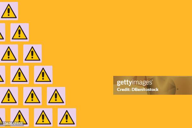 Danger Sign Pattern Yellow Triangle With Exclamation Point Photos and Premium High Res ...