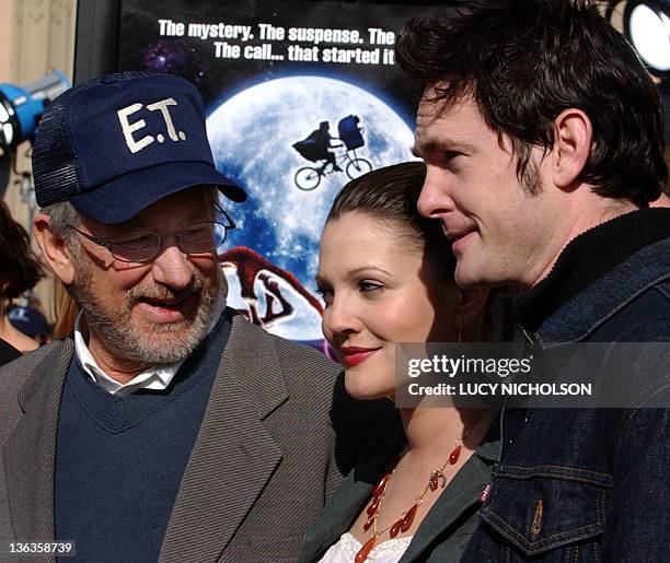 Director Steven Spielberg welcomes original cast members Drew Barrymore and Henry Thomas to a 20th anniversary version premiere of his film "E.T. The...