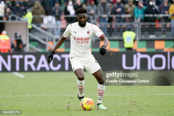 Tiemoue Bakayoko of AC Milan in action during the Serie A match between Venezia FC and AC Milan at Stadio Pier Luigi Penzo on January 09, 2022 in...