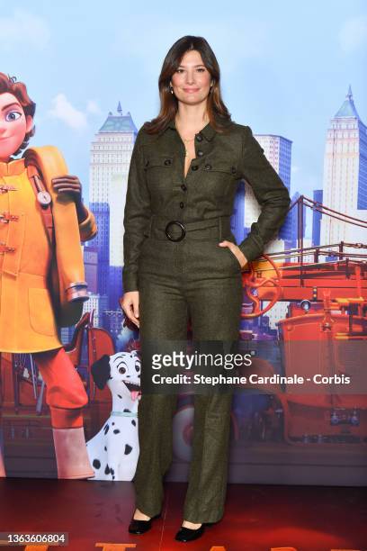 Actress Alice Pol attends the "Vaillante" Premiere at Le Grand Rex on January 09, 2022 in Paris, France.