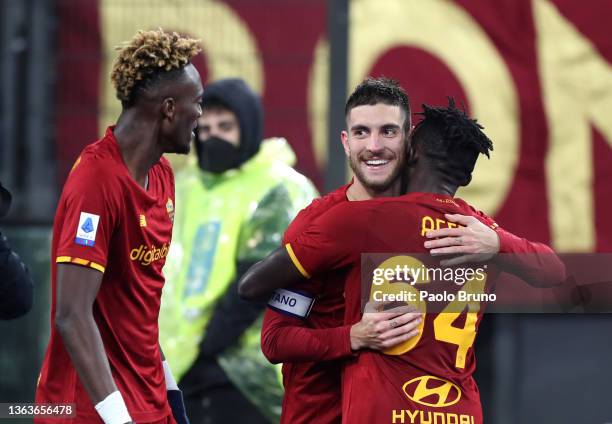 Lorenzo Pellegrini of AS Roma celebrates with teammates after scoring their side's third goal during the Serie A match between AS Roma v Juventus at...