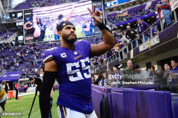 Anthony Barr of the Minnesota Vikings waves to fans in the stands fan as he walks off the field after a 31-17 win over the Chicago Bears at U.S. Bank...