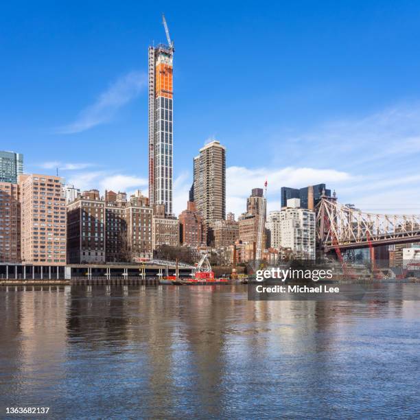 Sutton Place Manhattan Photos and Premium High Res Pictures - Getty Images