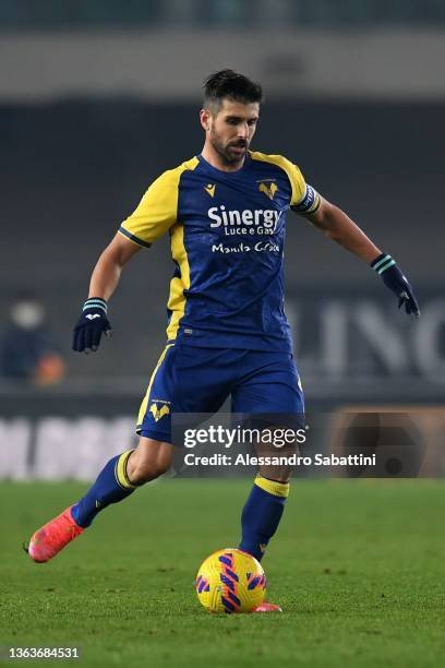 Miguel Veloso of Hellas Verona in action during the Serie A match between Hellas Verona FC v US Salernitana at Stadio Marcantonio Bentegodi on...