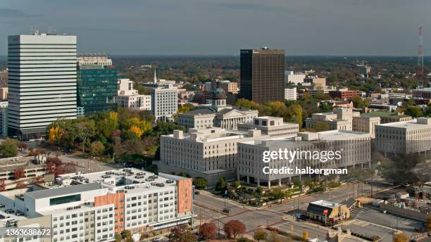 aerial shot of the south carolina state capitol complex - columbia south carolina stockfoto's en -beelden