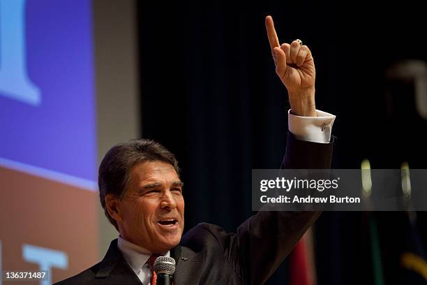 Republican presidential candidate, Texas Gov. Rick Perry speaks to Principal Financial Group employees on the day of the Iowa Caucus January 3, 2012...