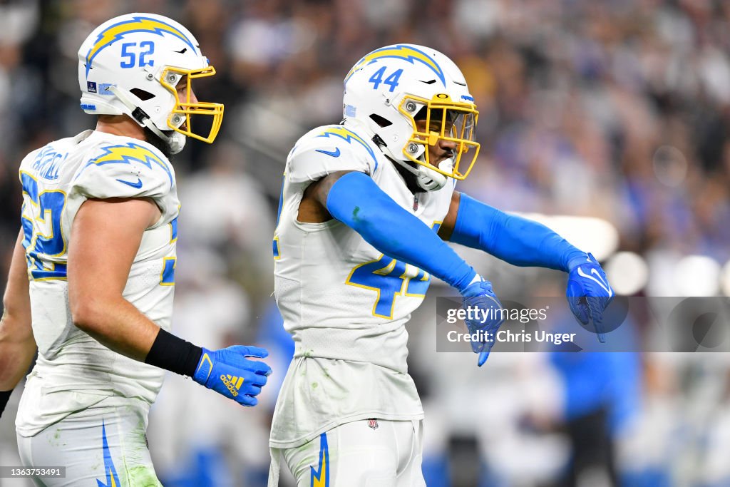 Los Angeles Chargers v Las Vegas Raiders