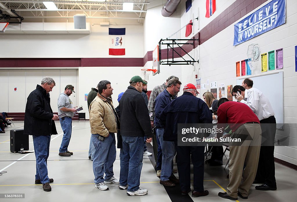 Iowa Voters Take Part In First Caucuses Of Presidential Election