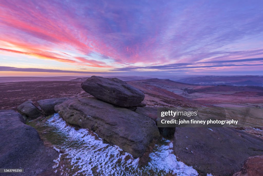 Stanage Edge Sunrise And The Surrounding Hills Of The Derbyshire Peak stanage-edge-sunrise-and-the-surrounding-hills-of-the-derbyshire-peak