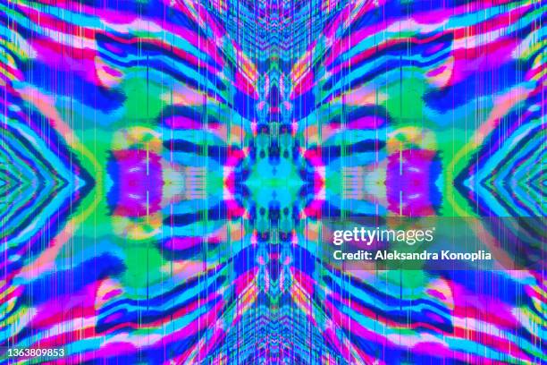 motion glitch interlaced multicolored distorted textured psychedelic kaleidoscope futuristic background - acid stockfoto's en -beelden