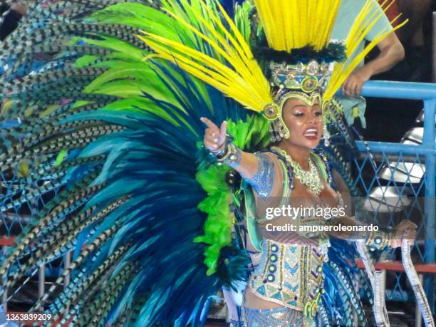 rio de janeiro's carnival in brazil - rio de janeiro carnival stock pictures, royalty-free photos & images