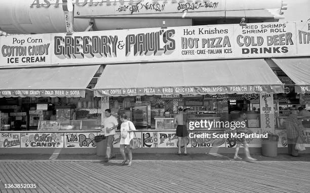 202 Photos Et Images Haute R solution De Gregory S Paul Getty Images 202-photos-et-images-haute-r-solution-de-gregory-s-paul-getty-images