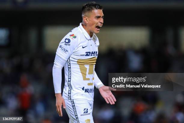 Efraín Velarde of Pumas gestures during the 1st round match between Pumas UNAM and Toluca as part of the Torneo Grita Mexico C22 Liga MX at Olimpico...