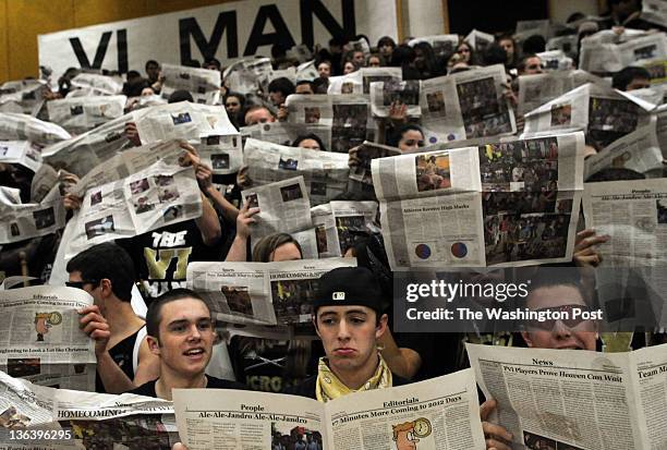 Connell Paper 81 Tracy Connell Stock Photos, High-Res Pictures, and Images - Getty Images