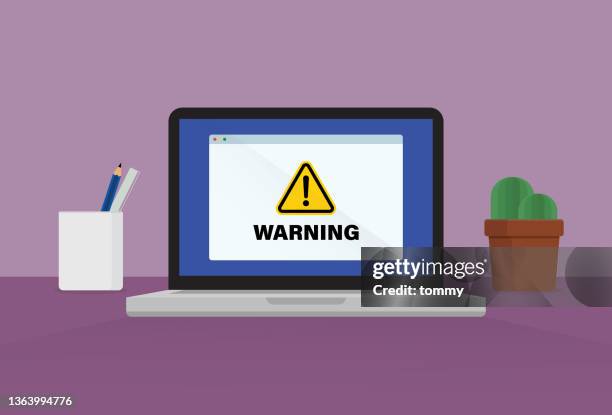 ilustraciones, imágenes clip art, dibujos animados e iconos de stock de señal de advertencia en una computadora portátil - ransomware