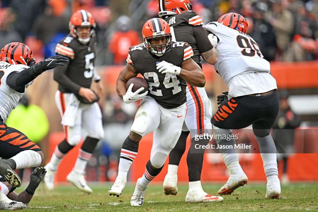 Cincinnati Bengals v Cleveland Browns