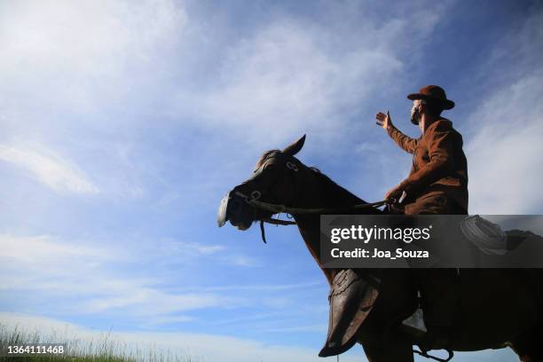 Traditional Customes Rodeo Art Rodeo Photos and Premium High Res Pictures - Getty Images