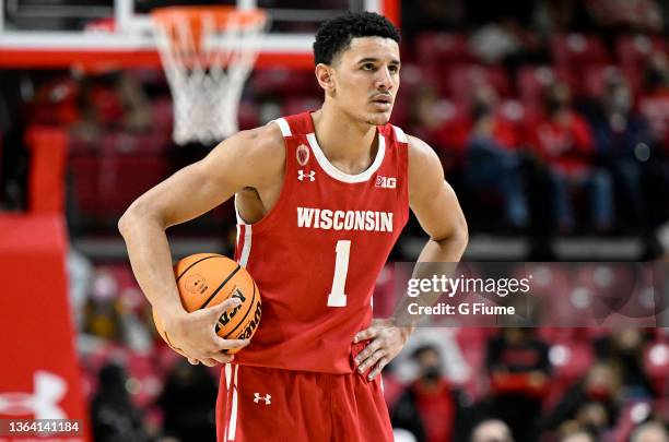 Johnny Davis of the Wisconsin Badgers holds the ball against the Maryland Terrapins at Xfinity Center on January 09, 2022 in College Park, Maryland.