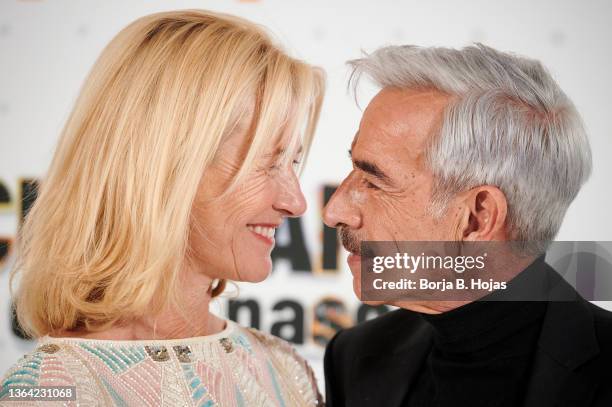 Actress Ana Duato and actor Imanol Arias attends the presentation of new season 'Cuentame' on January 12, 2022 in Madrid, Spain.