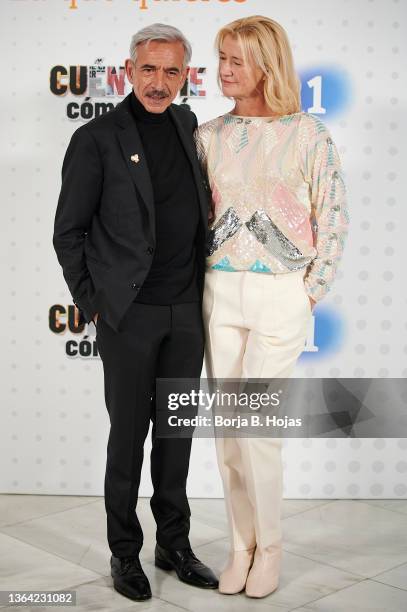 Actor Imanol Arias and actress Ana Duato attends the presentation of new season 'Cuentame' on January 12, 2022 in Madrid, Spain.