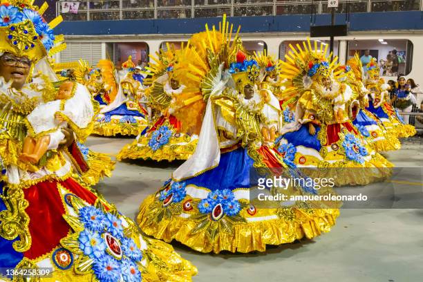 carnaval de sao paulo en brasil - brazilian carnival fotografías e imágenes de stock