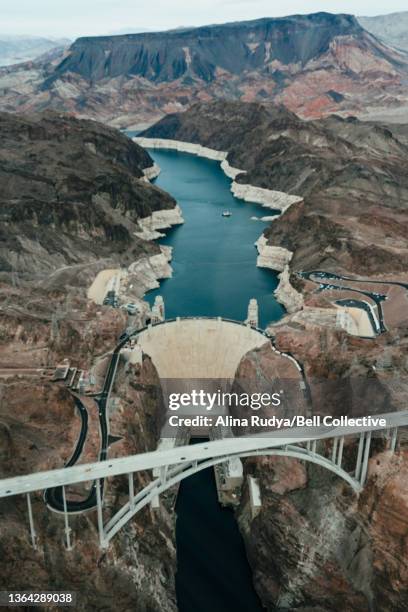 hoover dam from above - hoover dam ストックフォトと画像