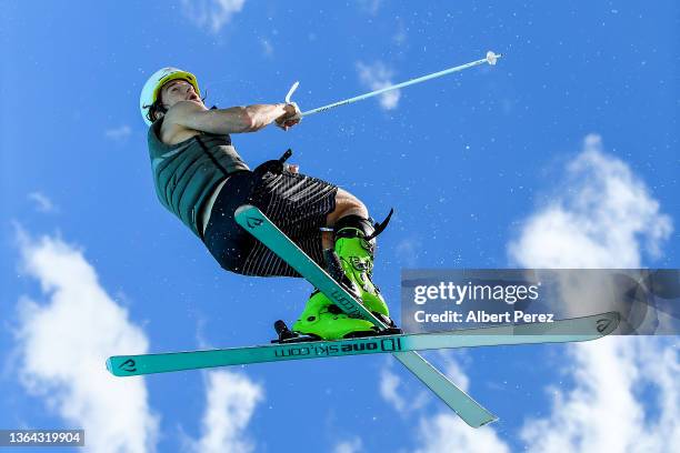 Australian moguls skier Matt Graham practices at the Sleeman Centre Henke Water Ramp on January 13, 2022 in Brisbane, Australia.