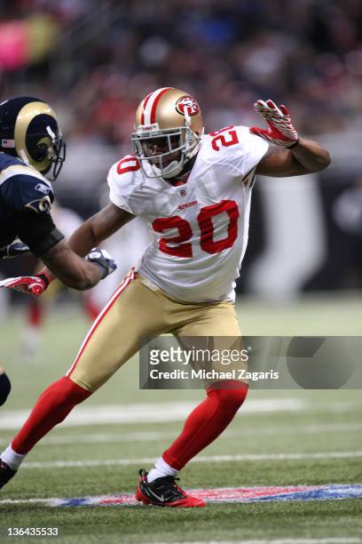 Madieu Williams of the San Francisco 49ers defends during the game against the St. Louis Rams at the Edward Jones Dome on January 1, 2012 in St....