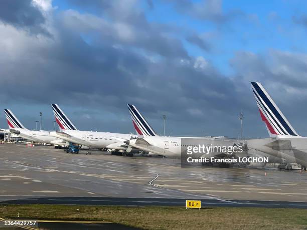 Avions de la compagnie 'Air France sur le tarmac de l'aéroport Roissy CDG le 10 décembre 2021.