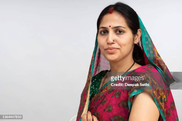woman in sari stock photo - rural scene stock pictures, royalty-free photos & images