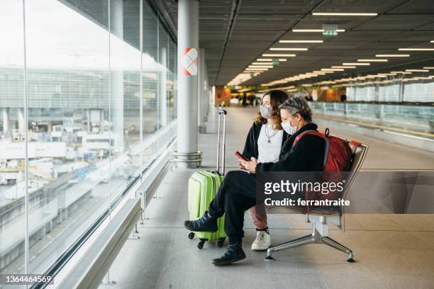 family air travel - 15 years girl bare stock pictures, royalty-free photos & images