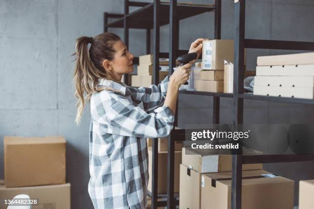 Label Owner 499 Label Maker Stock Photos, High-Res Pictures, and Images - Getty Images