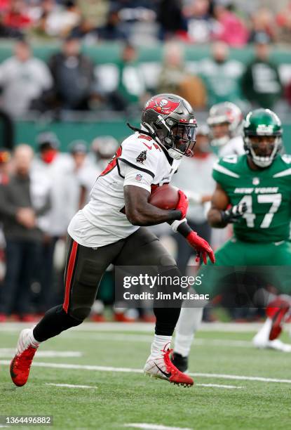 Ronald Jones of the Tampa Bay Buccaneers in action against the New York Jets at MetLife Stadium on January 02, 2022 in East Rutherford, New Jersey....