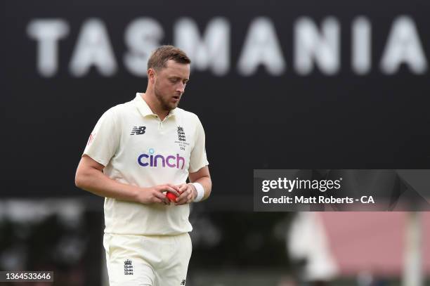 Ollie Robinson of England prepares to bowl during day one of the Fifth Test in the Ashes series between Australia and England at Blundstone Arena on...