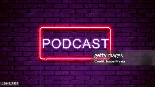 podcast sign in neon lights - podcasting stock-fotos und bilder